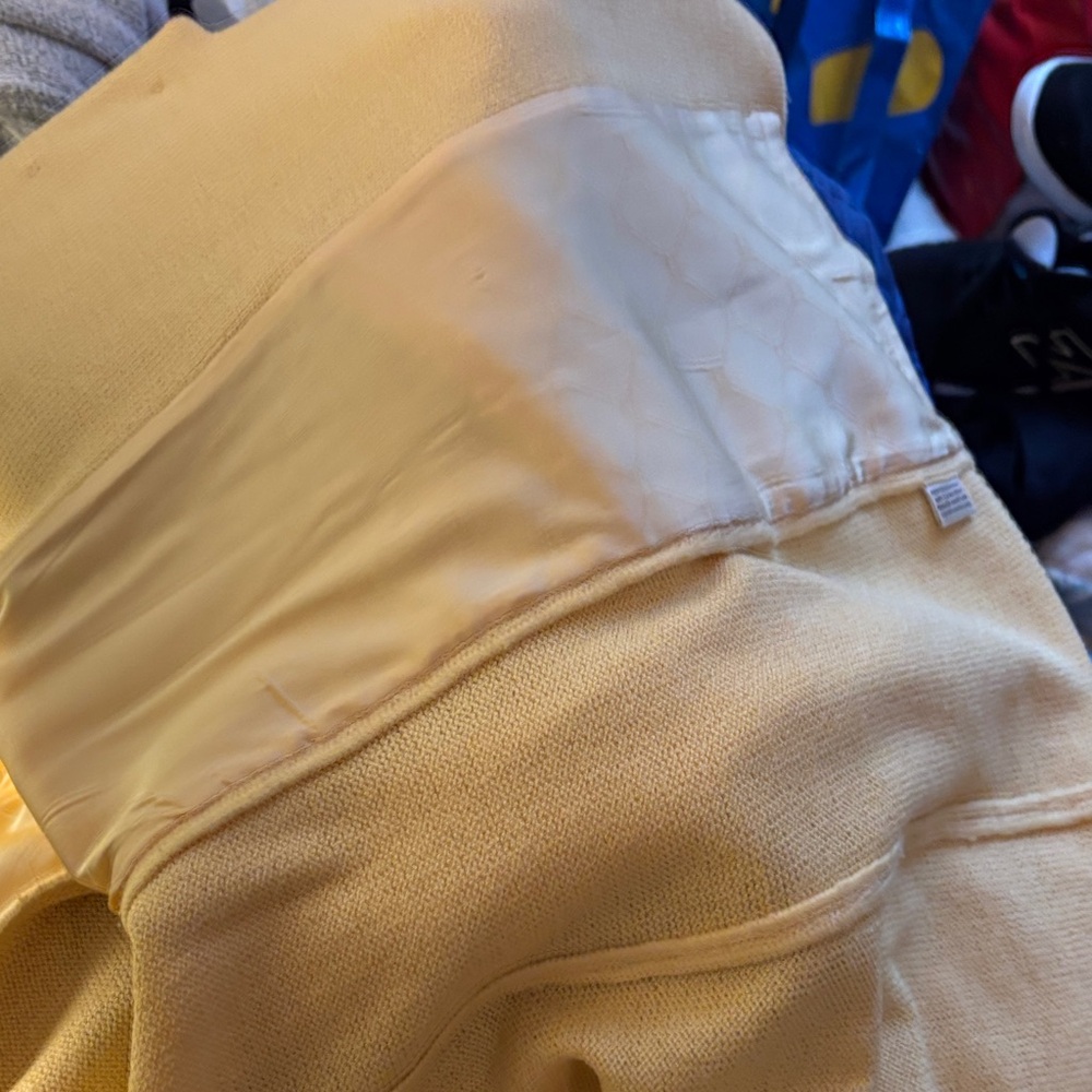 St. John Yellow Blazer with Button Detail. Size 12. - Picture 10 of 10